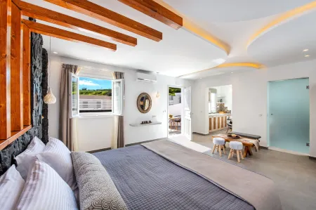 Abasa Suites Отели рядом с достопримечательностью «Тира»