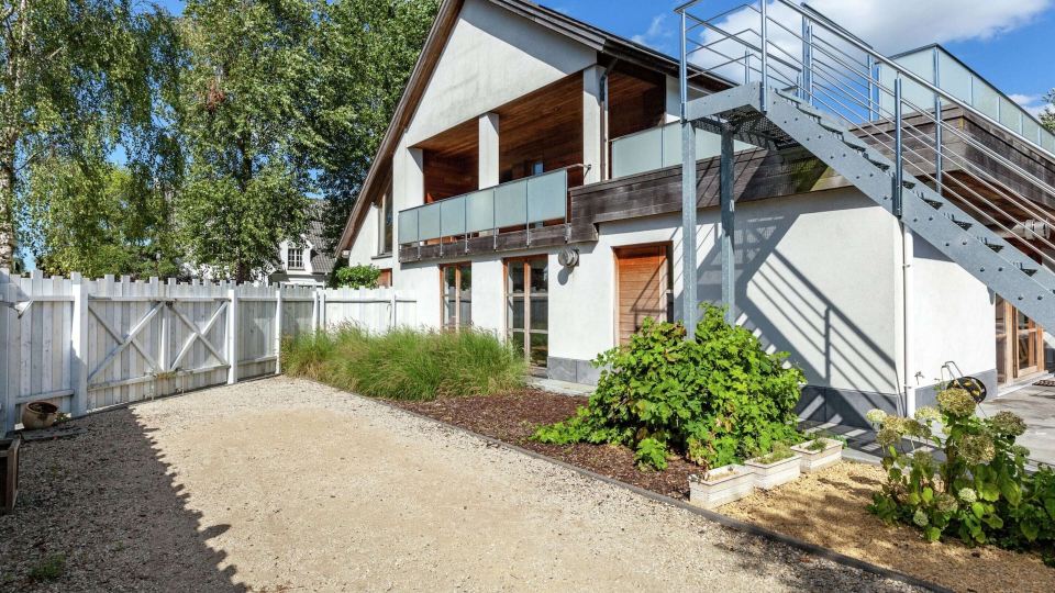 Villa Stay with Pool & Sauna