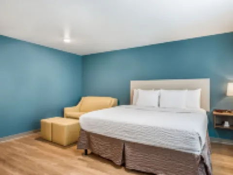 WoodSpring Suites Chicago Addison Hotels in Addison