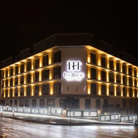 Inn House Loft Spa Отели рядом с достопримечательностью «Бирлик»