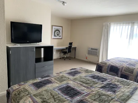 Apple Valley Hotel & Lodge Отели рядом с достопримечательностью «Парк Апл Вэлли Скат»