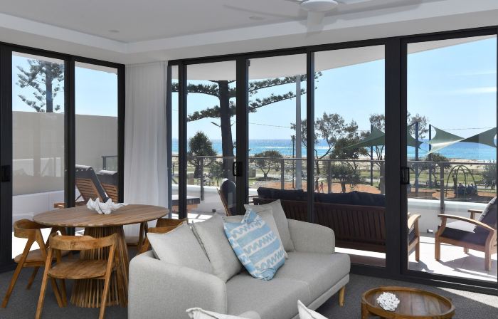 X Kirra Apartments
