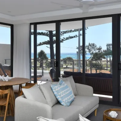 X Kirra Apartments Hotels near Point Danger