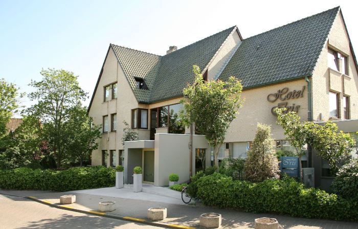 Hotel Iris