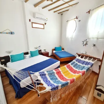Capitan Max B&B Отели рядом с достопримечательностью «Баия Тортуга»