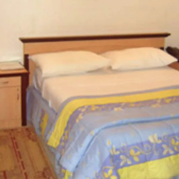 Homeland Hotel - Housity