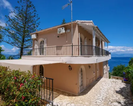 Villa Litsa Large Private Pool Walk to Beach Sea Views A C Wifi Hotels in Benitses