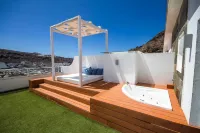 Servatur Terrazamar Sun Suite - Hot Tub