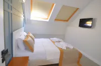 Juglans Suites - balcony