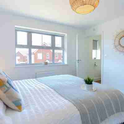 'Elements' 3 Bed Home in Bracklesham Bay Rooms