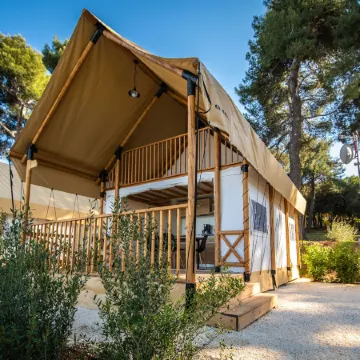 Arena Stoja Camping Homes