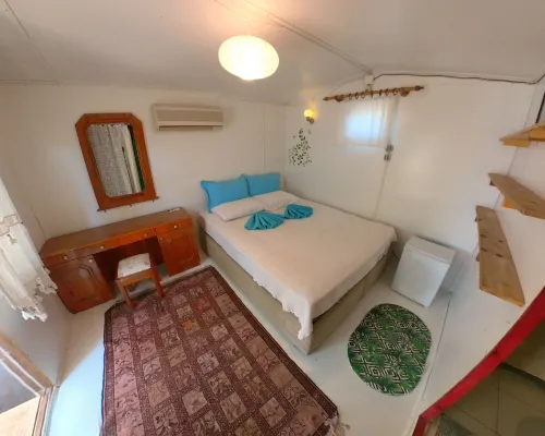 Azmakbasi Camping Hotels in Mentese