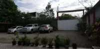 Hostal Amazónico Bello Amanecer - parking