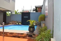 Entebbe-Stay Aparthotel - Kitooro - Swimmingpools