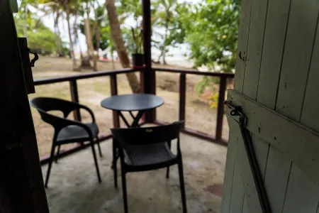 Yawekata Eco Still Bluewater Resort Отели в г. Остров Дравака