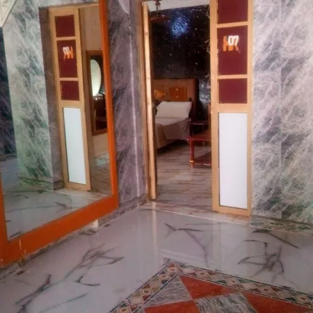 Hotel Raha