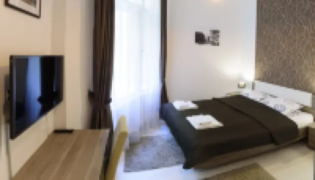 Váci Street Downtown Apartments Hotel di 