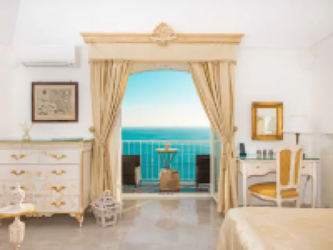 โรงแรมวิลล่า กาบิสซา โรงแรมในโพสิตาโน่