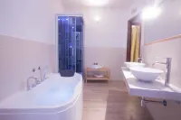 Fior di Loto Sweetness Hotels in Poggio dei Pini