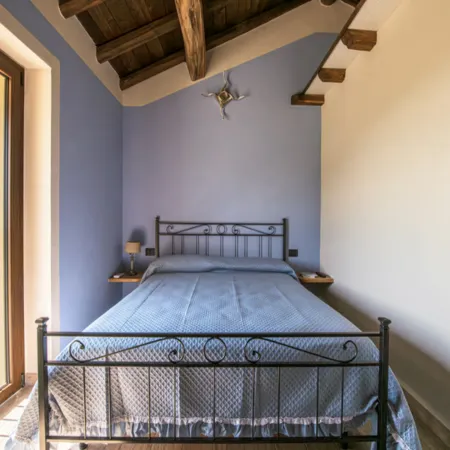 Charming Alessandria Retreat with Queen-sized Bed & Outdoor Pool