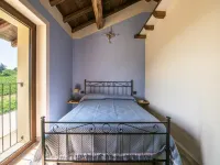 Charming Alessandria Retreat with Queen-sized Bed & Outdoor Pool - 民宿