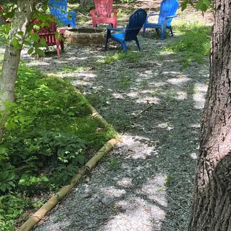 Brown House in the Woods - Barkley Lake Area