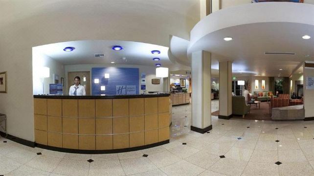 Homewood Suites Fremont CA 객실