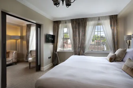 Castle Hotel Windsor Отели в г. Виндзор