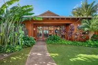Private Plunge Pool and Ocean View Oasis - Luxurious Retreat Hotels near Manawaiopuna Falls (Jurassic Park Falls)