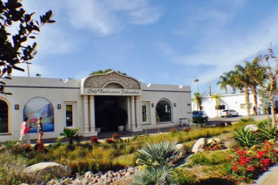 Walkable Hang Ten Hut in Heart of Encinitas
