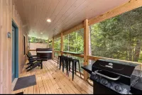 Red River Gorge Hot Tub Firepit Wi-Fi Tucked Away Hotels in Campton