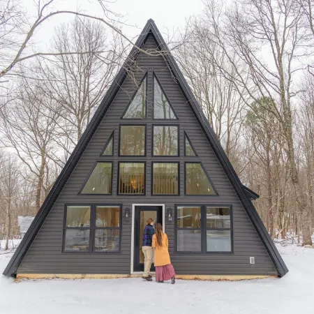 Cozy Modern A-Frame with Hot tub, Fireplace, soak tub & Games