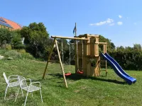 Former farmhouse with artistic ambience, sauna and whirlpool