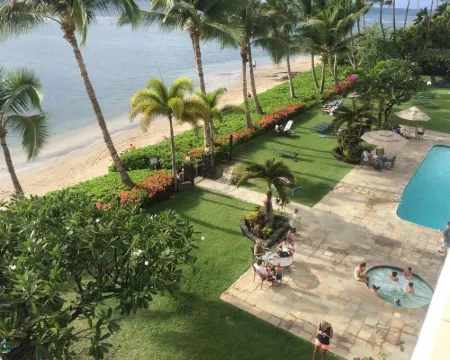 Romantic Oceanfront Condo at Lahaina Shores with Sweeping Ocean Views Hotels in Lahaina