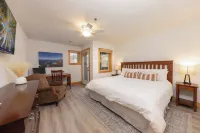 Summit County Basecamp: Escape to the Mountain Lake! Garage-Grill-In Town! Hotels near Walgreens