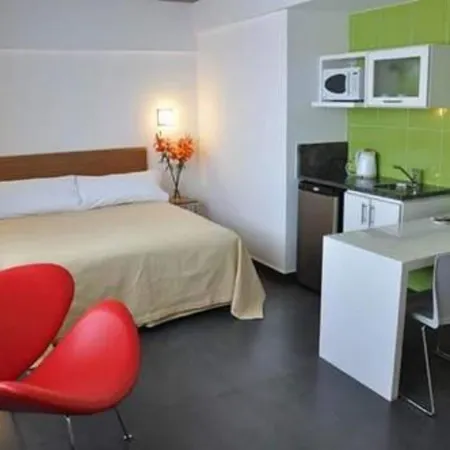 Roberta Rosa de Fontana Suites