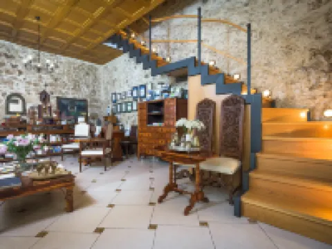 阿里公寓酒店 雷西姆農酒店