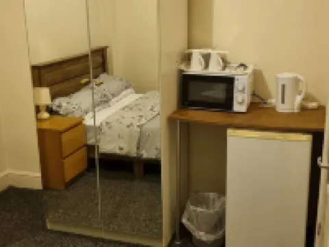 Shamrock Guest House Hotels in Gravesend
