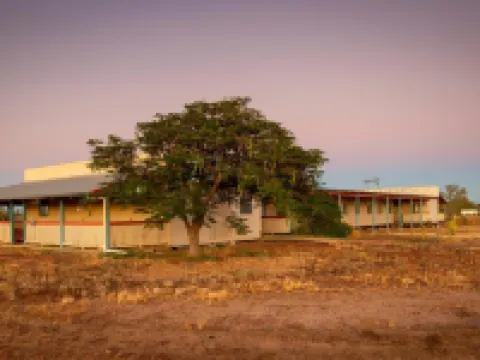 Outback Adventures Backpackers Hotels in Longreach