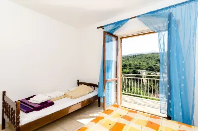 Villa Peragic Hotel a 