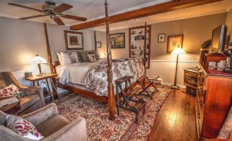 Phineas Swann Inn & Spa