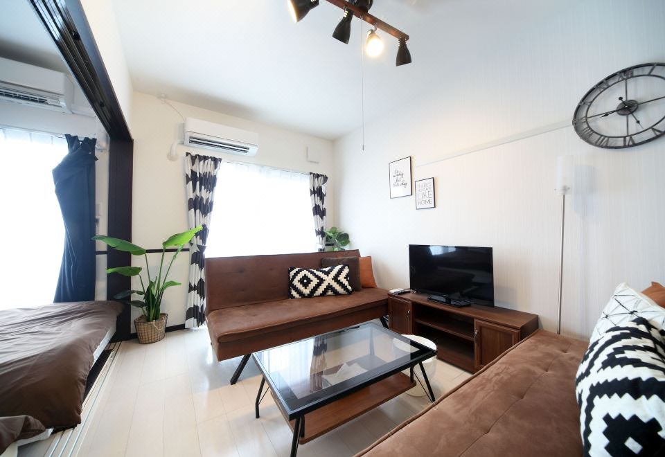 4. 티.트러스트20..