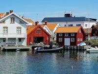 3 Person Holiday Home in Gullholmen Hotels near Blågrönt Liv