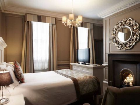 Vanbrugh House Hotel