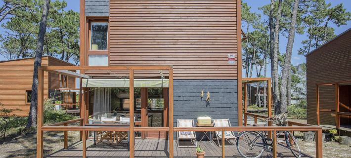Liiiving in Ofir - Seaside Pool Bungalow Hotels in Esposende