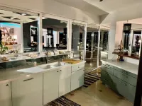Luxurious 2-Bed Sea-Side Apartment in Saronida
