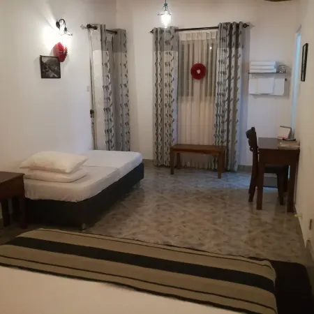 Marvel Hills Kandy
