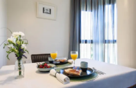 埃斯卡賴谷皇家旅遊公寓