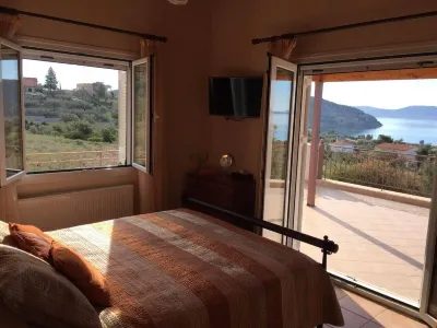 Immaculate 3-Bed House in Ermioni