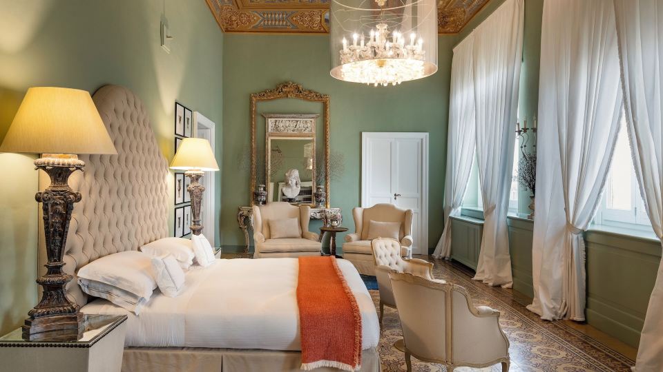 Mr & MRS Smith Seven Rooms Villadorata